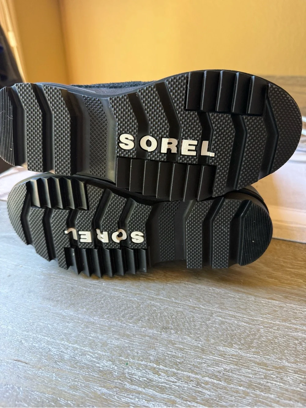 Sorel Tivoli IV Waterproof Winter Boots 5.5